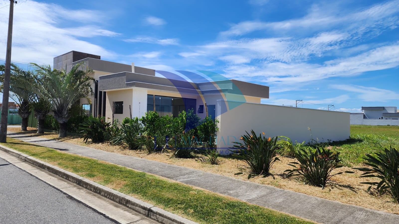 COD 343 Venda- Casa Linear Luxo com Piscina-  Condomínio Alphaville, Cabo Frio