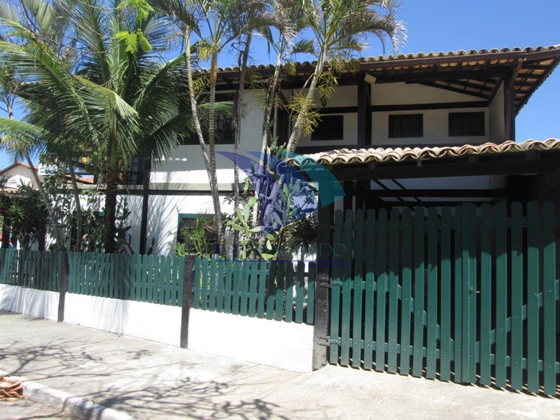 COD 518 -VENDA Casa no Peró , 2 quadras da praia Cabo Frio, RJ