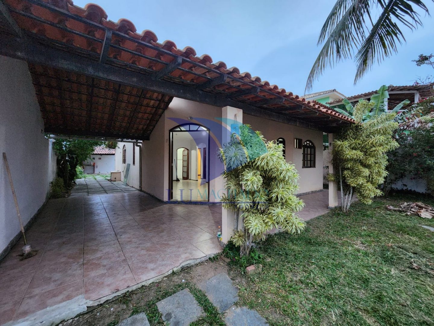COD 743 – CASA LINEAR Condomínio dos Pássaros Cabo Frio
