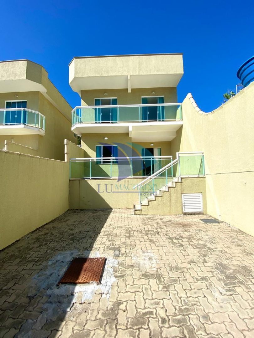 COD 836- Venda- Casa Duplex- Bosque do Peró, Cabo Frio