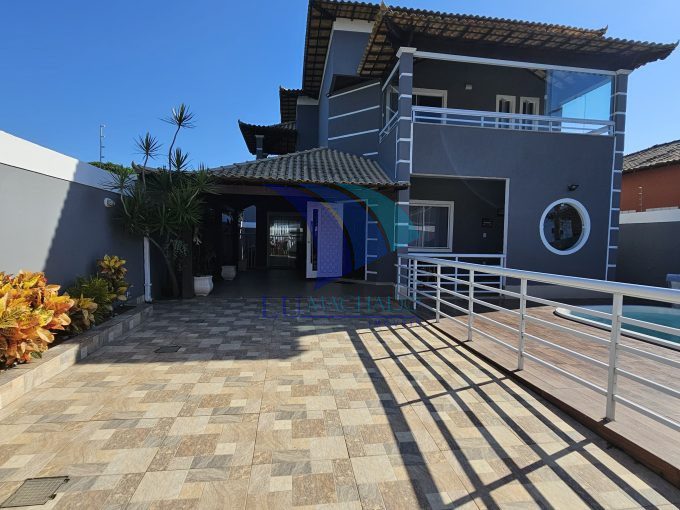 COD 1179- LOCAÇÃO FIXA – Casa Duplex Com Piscina e Churrasqueira no Condomínio dos Pássaros, Cabo Frio