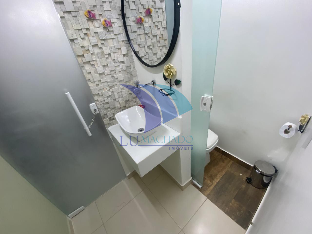 Apartamento à venda e aluguel com 2 quartos, 70m² - Foto 2