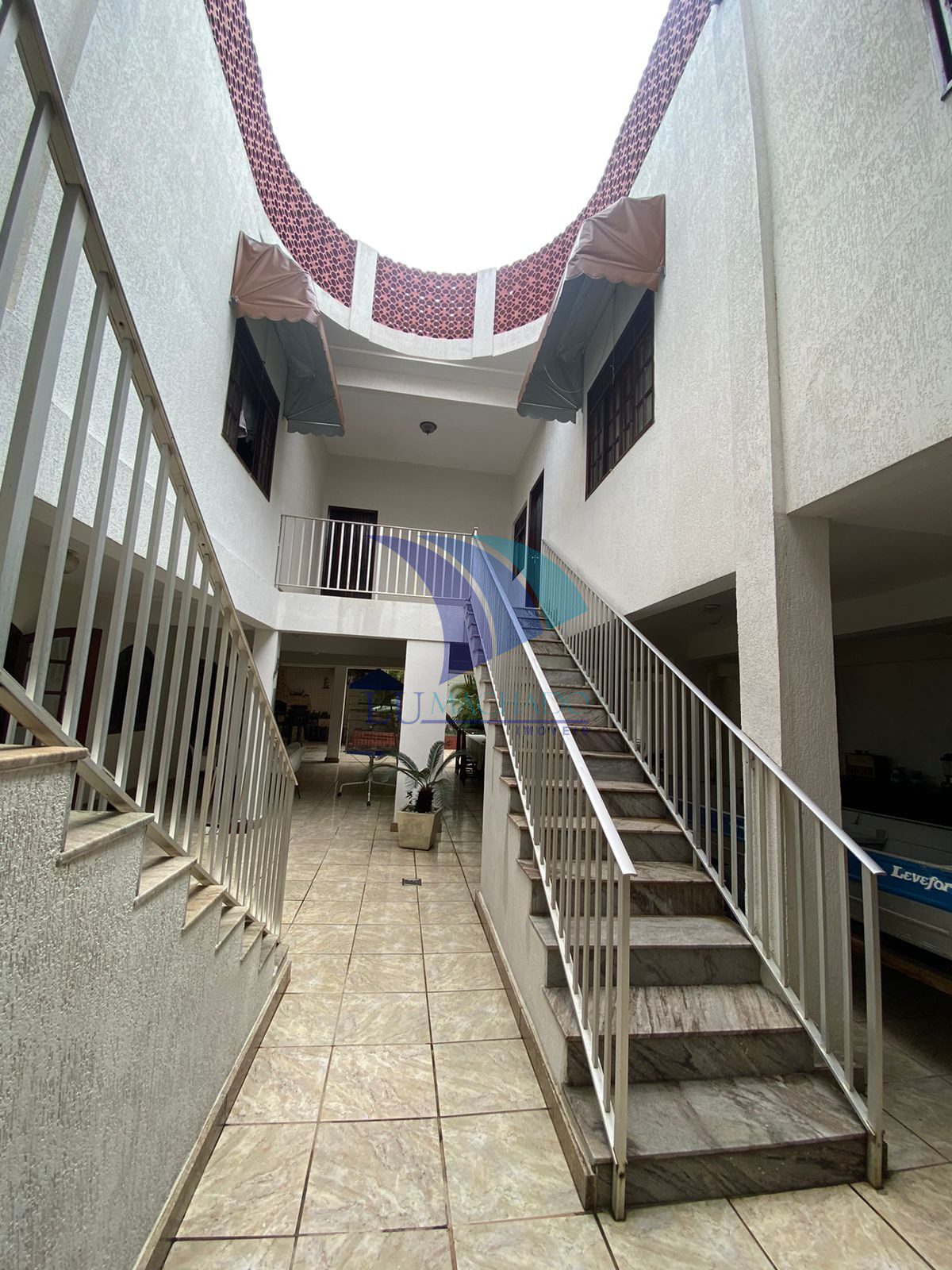 Pousada-Chalé à venda e aluguel com 8 quartos, 300m² - Foto 18