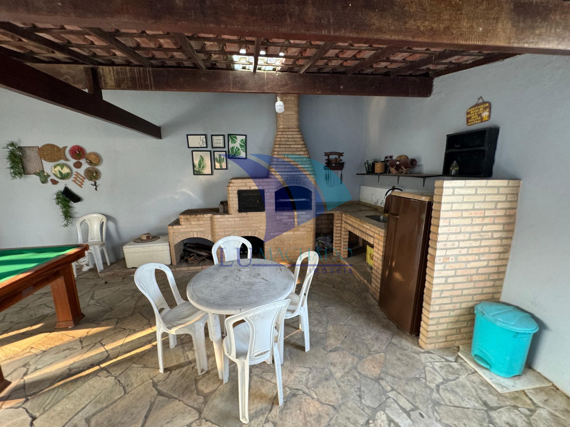 Casa à venda e aluguel com 6 quartos, 600m² - Foto 7