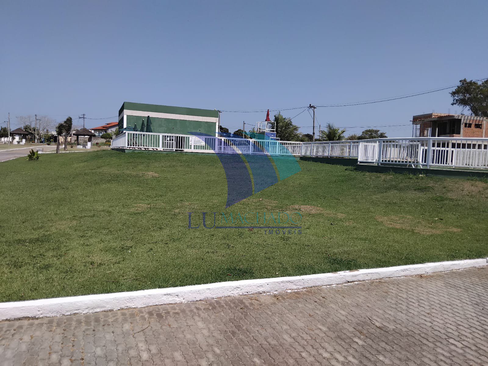 Terreno à venda e aluguel, 360m² - Foto 11