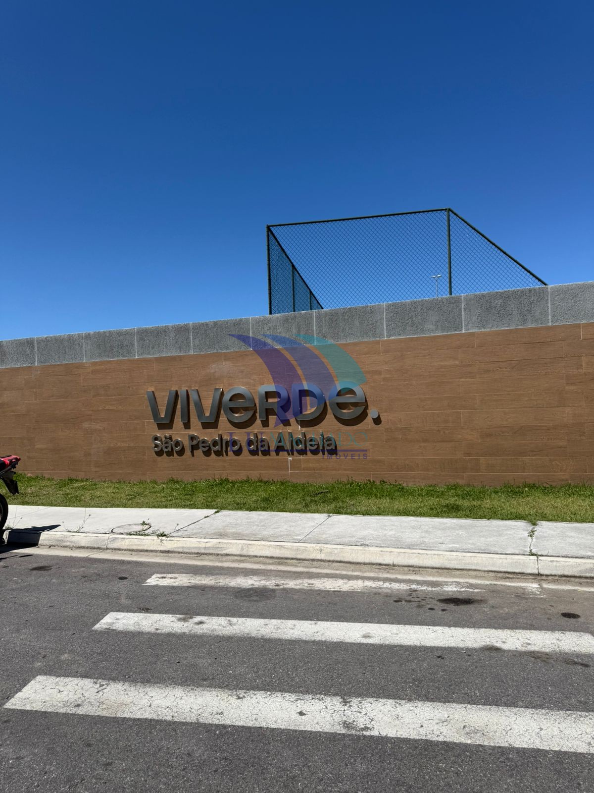 Casa à venda com 3 quartos, 125m² - Foto 2