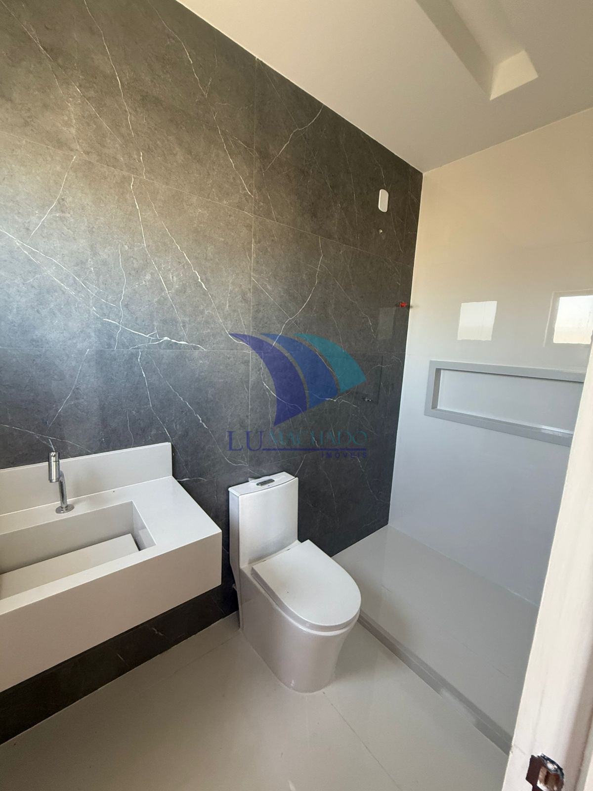 Casa à venda com 3 quartos, 125m² - Foto 14