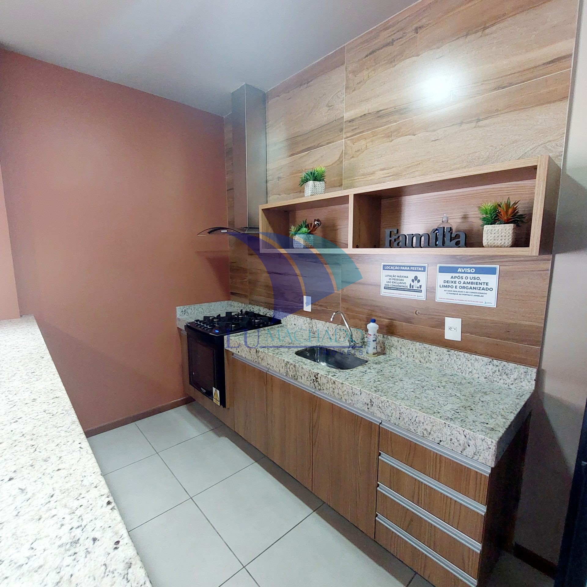 Apartamento à venda e aluguel com 1 quarto, 50m² - Foto 24