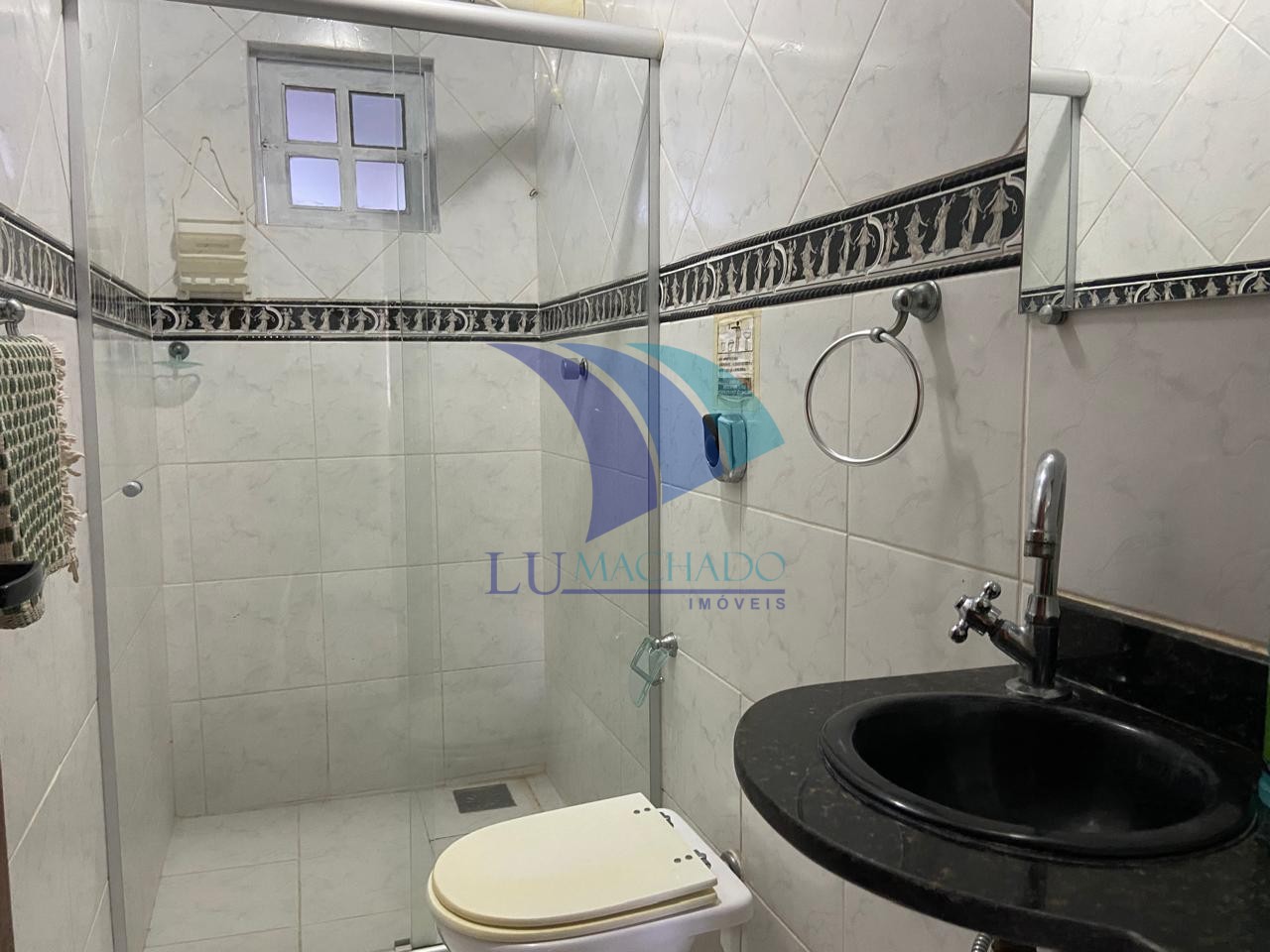 Casa à venda e aluguel com 4 quartos, 240m² - Foto 22