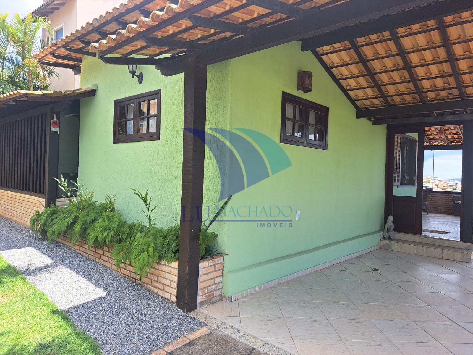 Casa à venda e aluguel com 3 quartos, 158m² - Foto 45