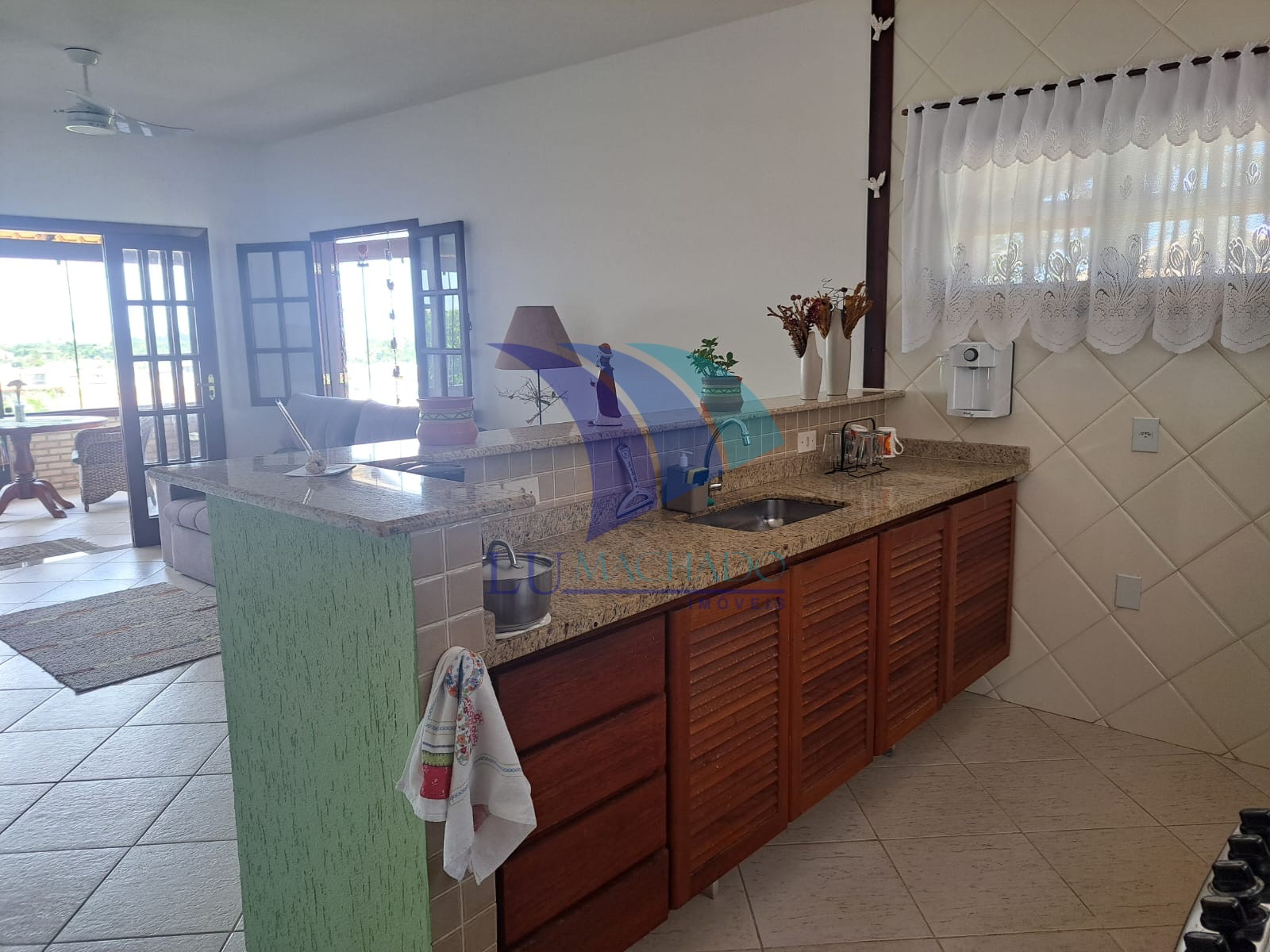 Casa à venda e aluguel com 3 quartos, 158m² - Foto 37