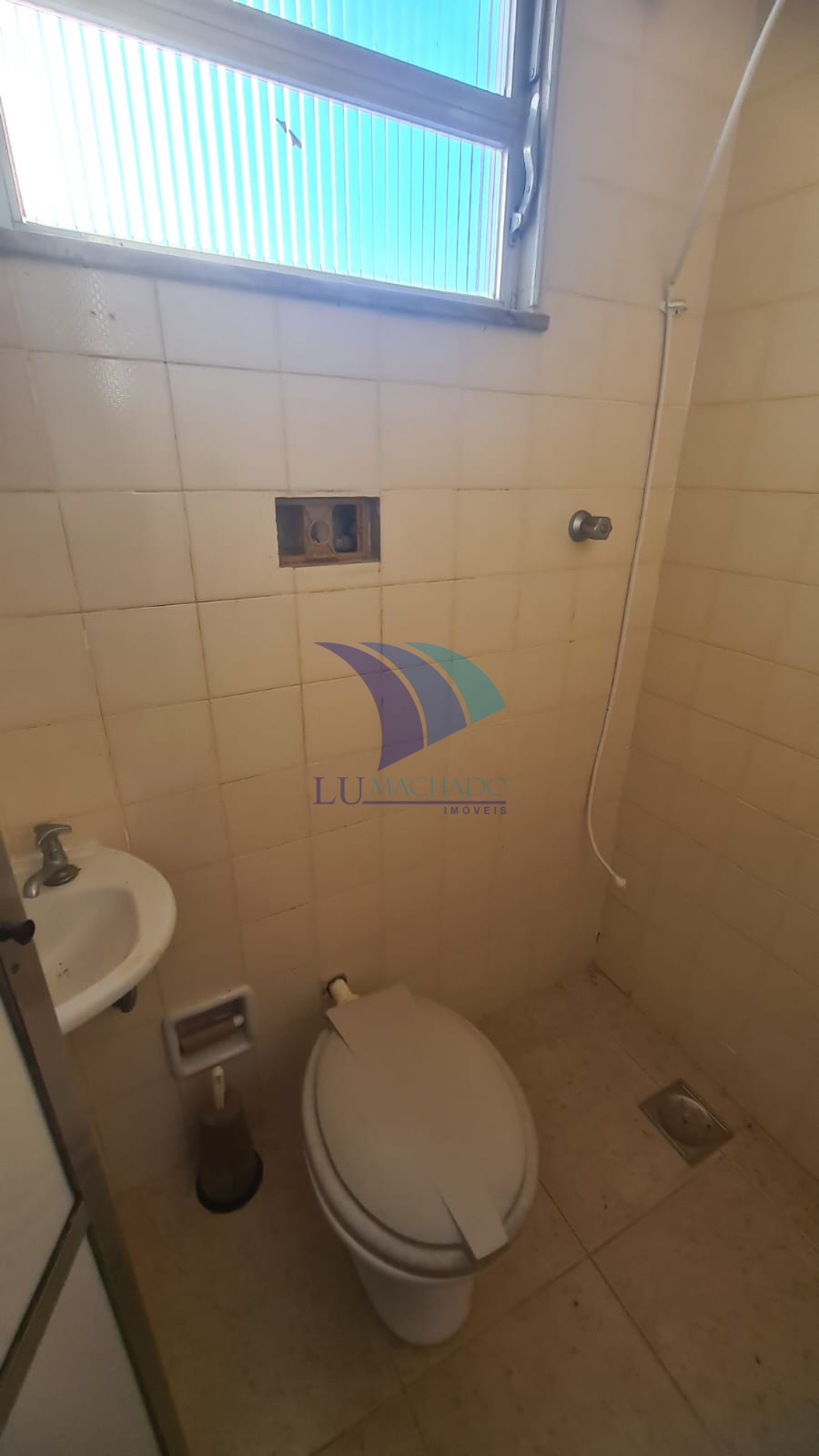 Apartamento à venda e aluguel com 2 quartos, 75m² - Foto 27