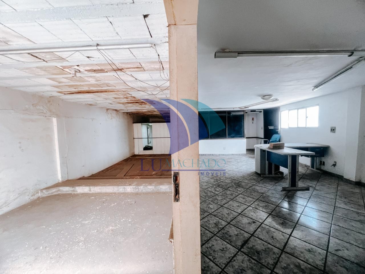 Imóvel Comercial Padrão à venda e aluguel, 400m² - Foto 20