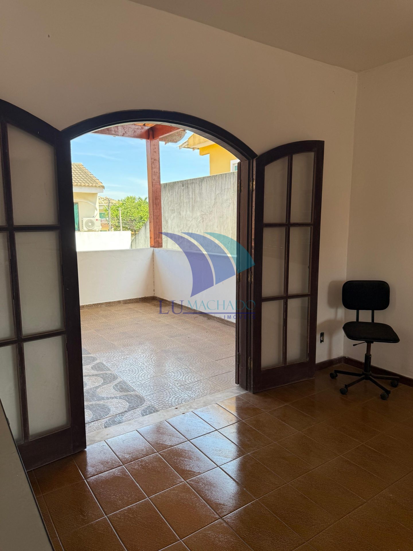 Casa à venda e aluguel com 6 quartos, 350m² - Foto 19