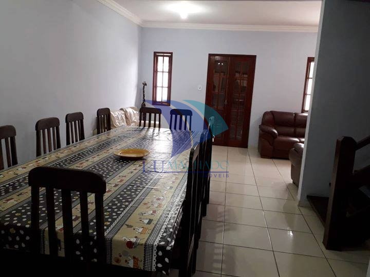 Casa à venda e aluguel com 5 quartos, 180m² - Foto 25