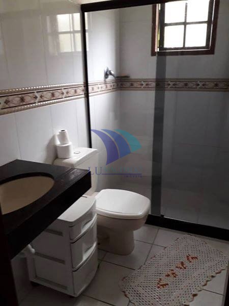 Casa à venda e aluguel com 5 quartos, 180m² - Foto 5