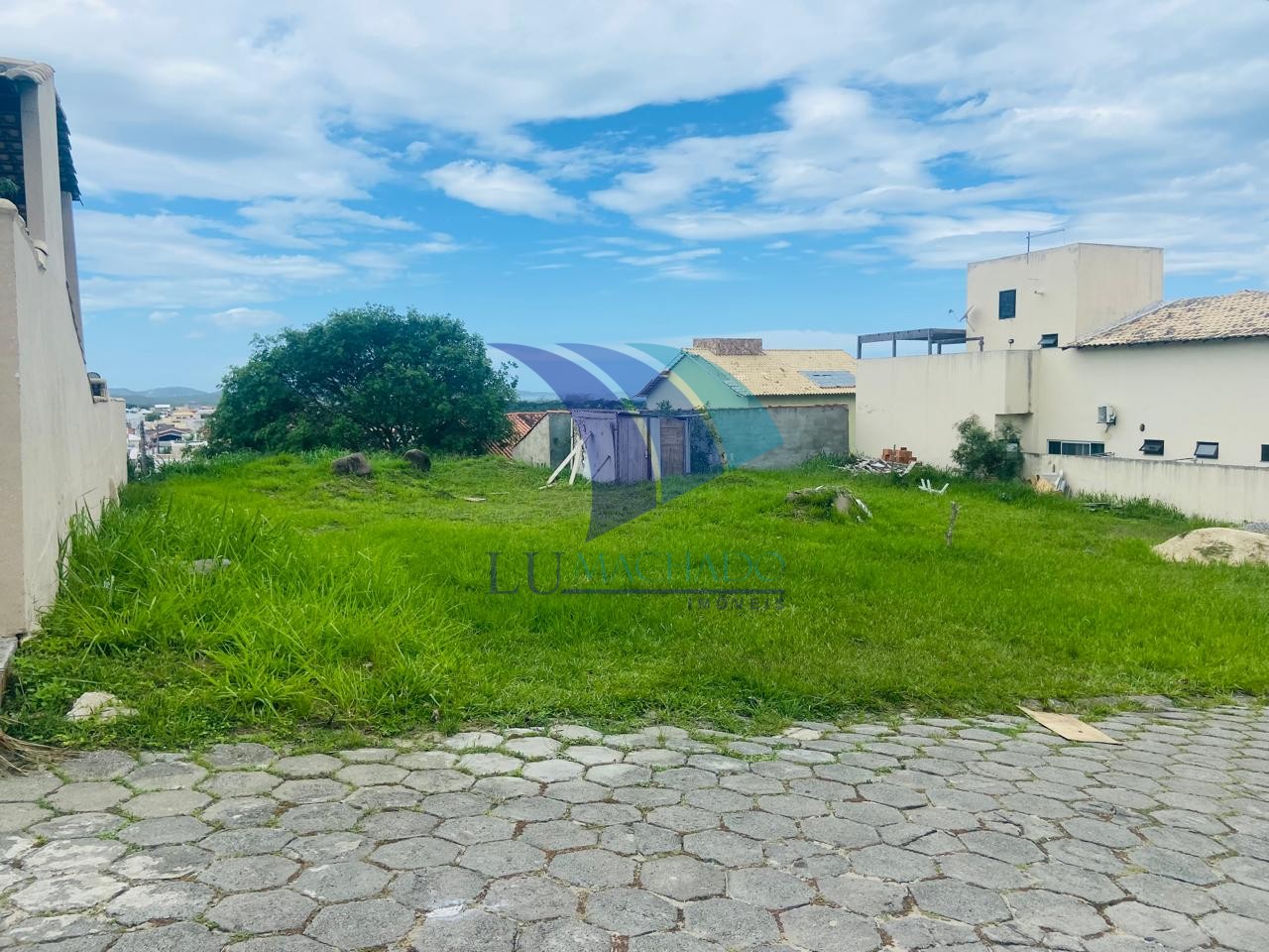 Terreno à venda e aluguel, 300m² - Foto 4