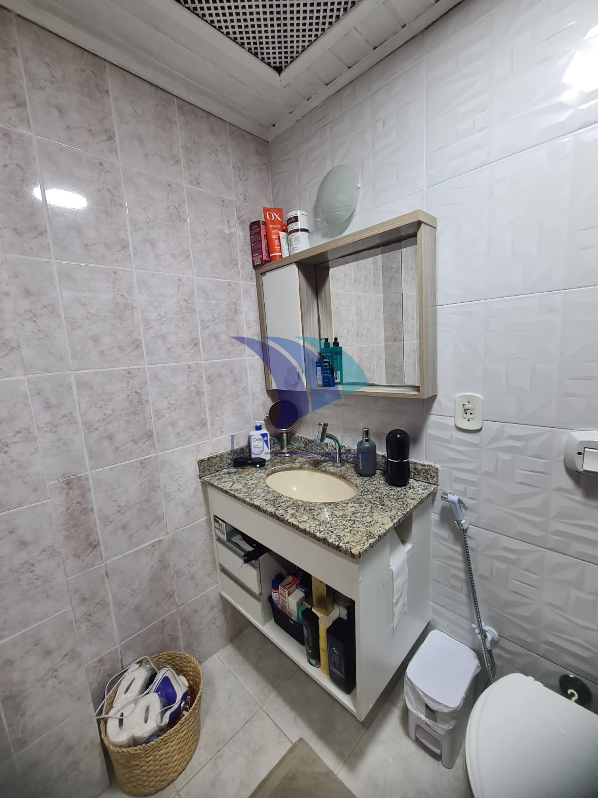 Casa à venda e aluguel com 2 quartos, 80m² - Foto 14