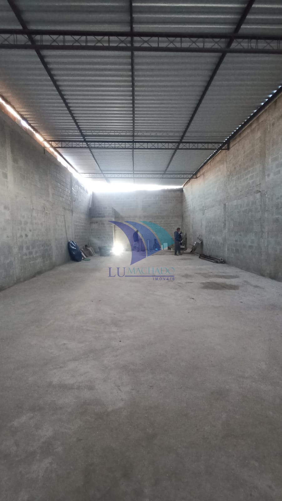 Imóvel Comercial Padrão à venda e aluguel, 200m² - Foto 2