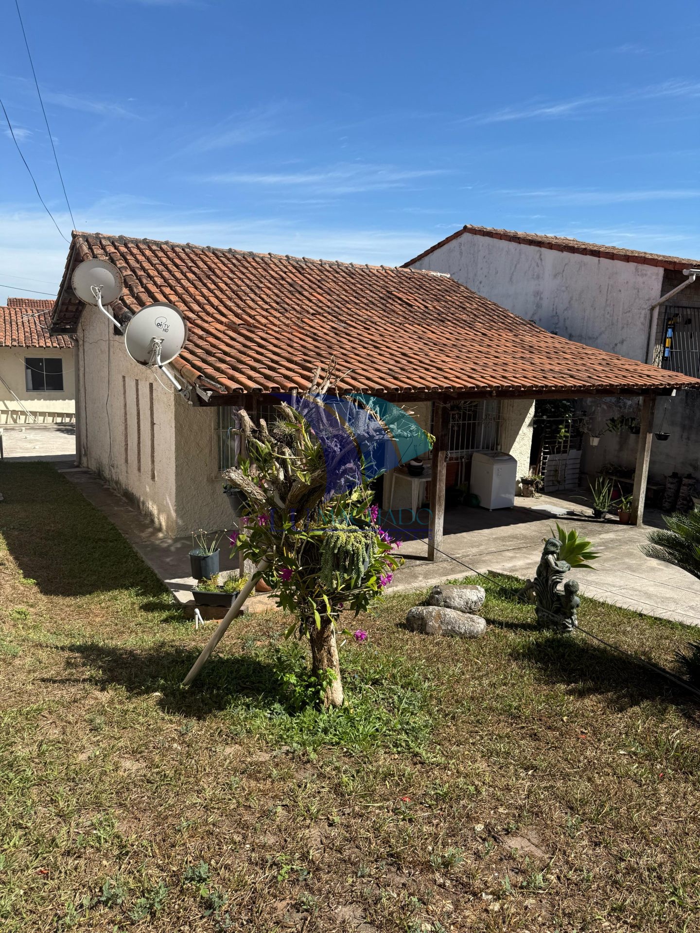 Casa à venda e aluguel com 2 quartos, 60m² - Foto 42