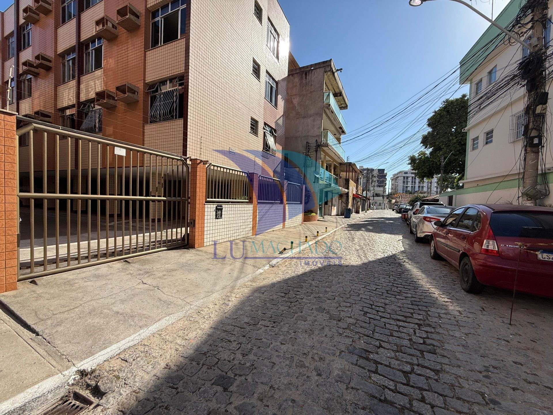 Apartamento à venda e aluguel com 2 quartos, 70m² - Foto 1