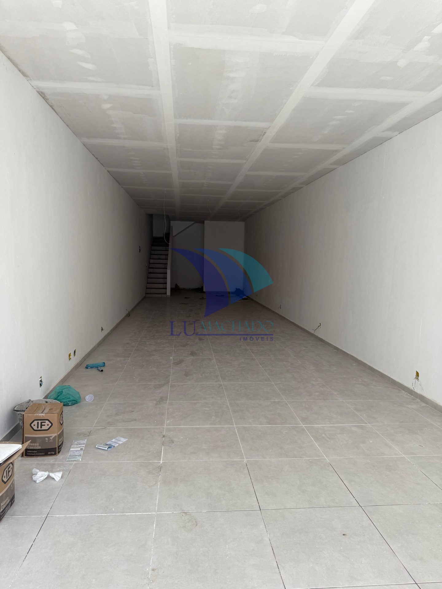 Imóvel Comercial Padrão à venda e aluguel, 180m² - Foto 4