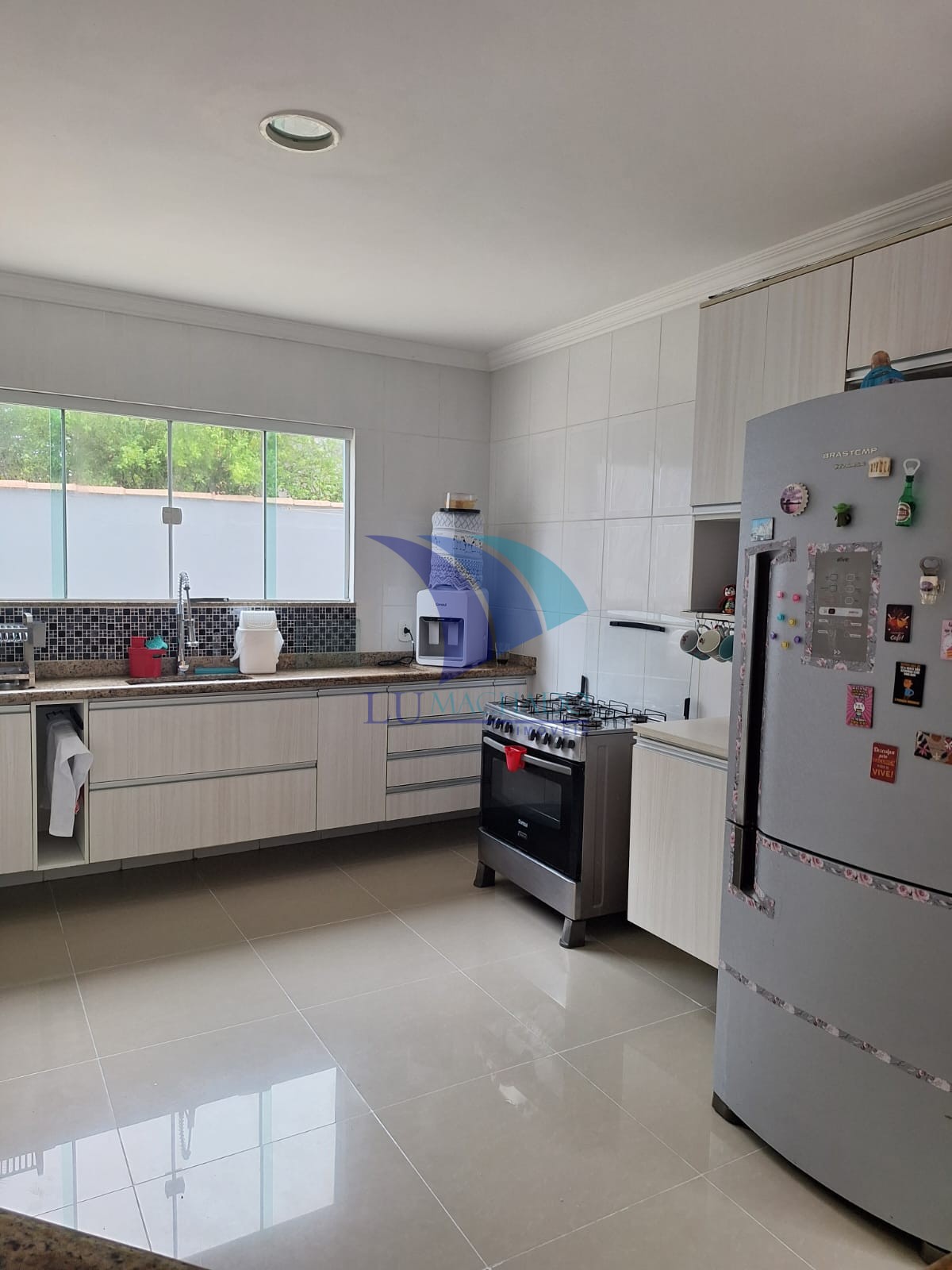 Casa à venda e aluguel com 5 quartos, 179m² - Foto 3