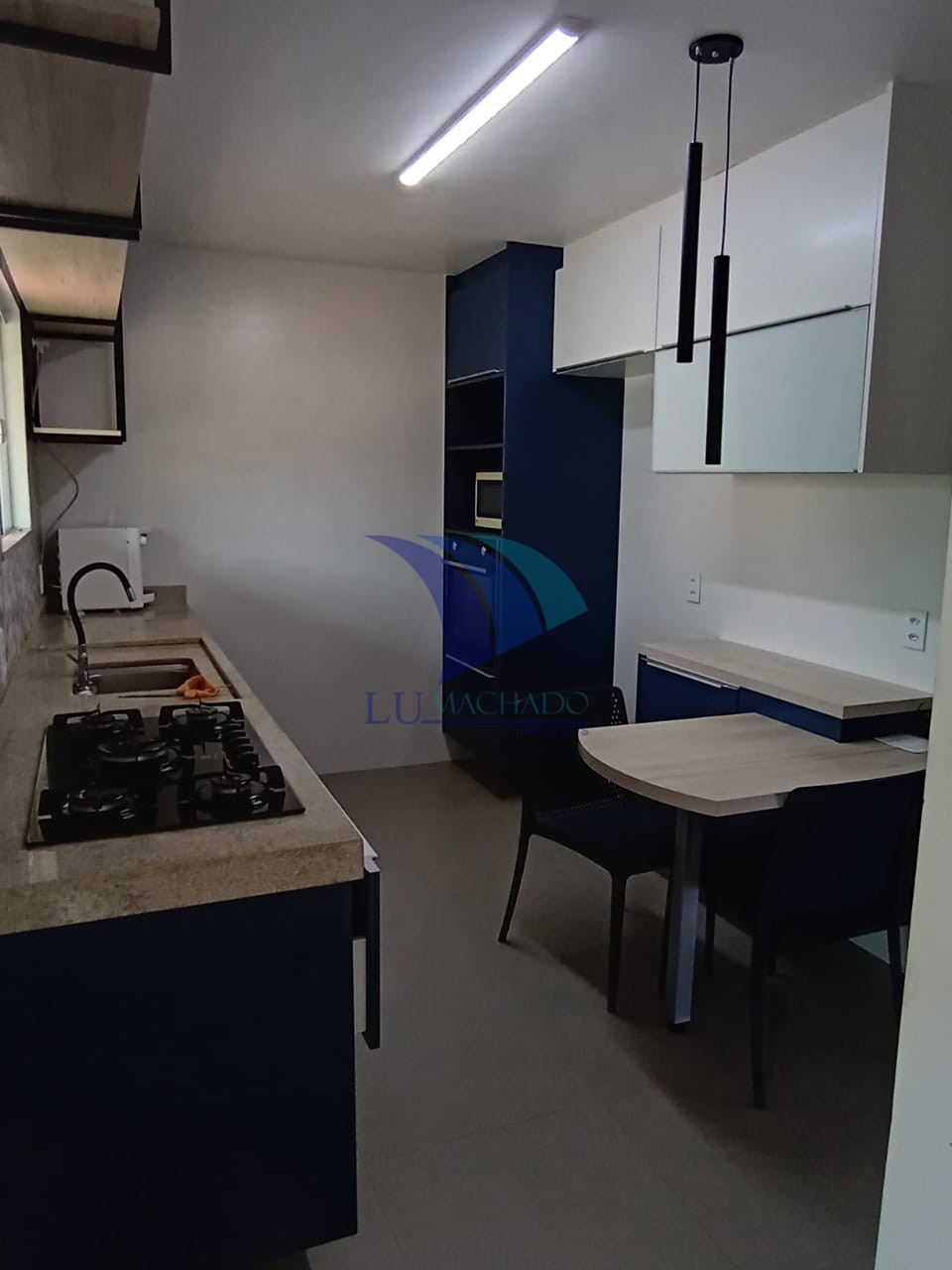 Casa à venda e aluguel com 3 quartos, 150m² - Foto 41