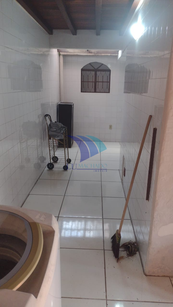 Casa à venda e aluguel com 3 quartos, 120m² - Foto 17