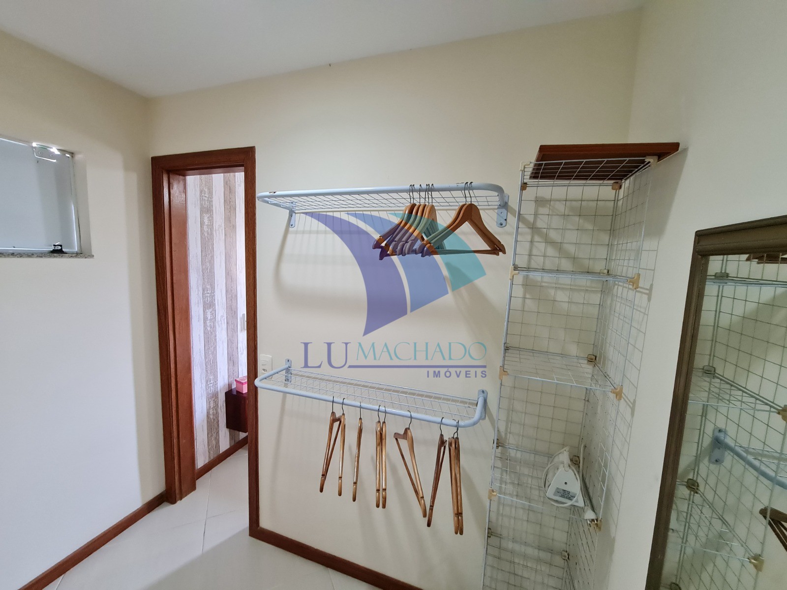 Casa à venda e aluguel com 5 quartos, 191m² - Foto 42