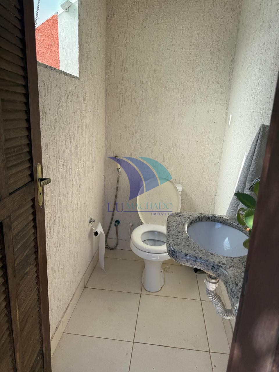 Casa à venda e aluguel com 3 quartos, 180m² - Foto 16