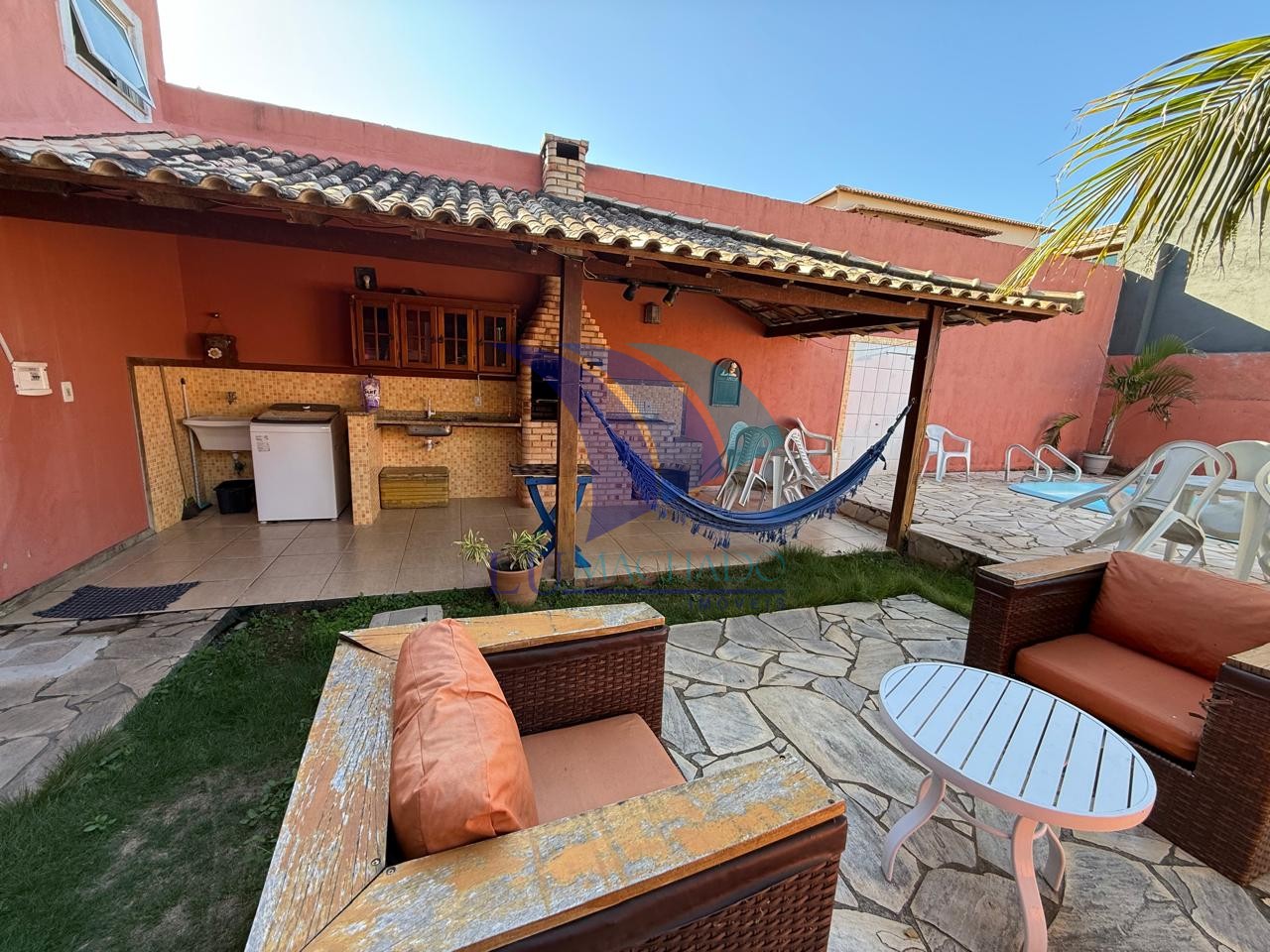 Casa à venda e aluguel com 3 quartos, 180m² - Foto 27