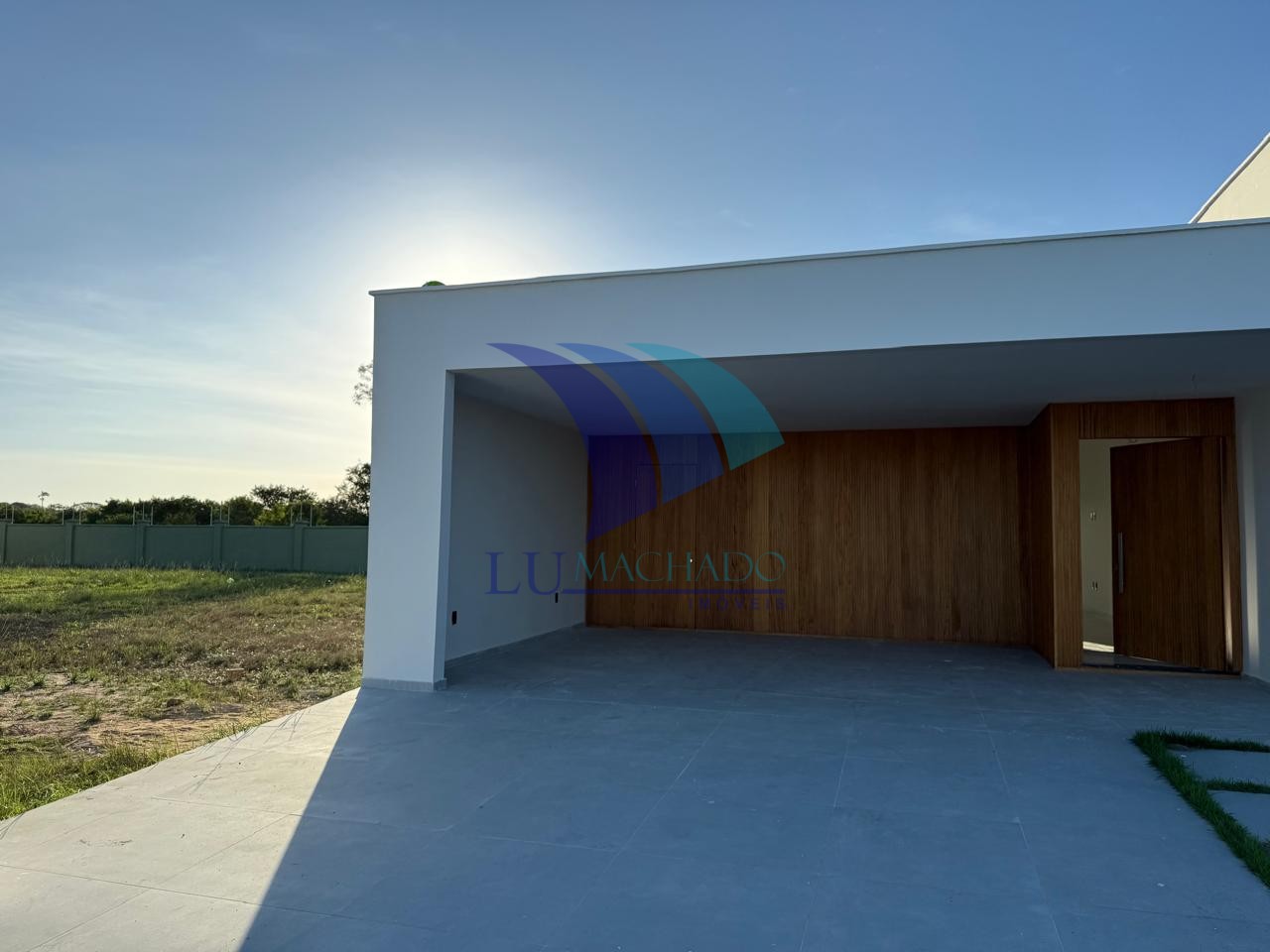 Casa à venda e aluguel com 3 quartos, 196m² - Foto 4