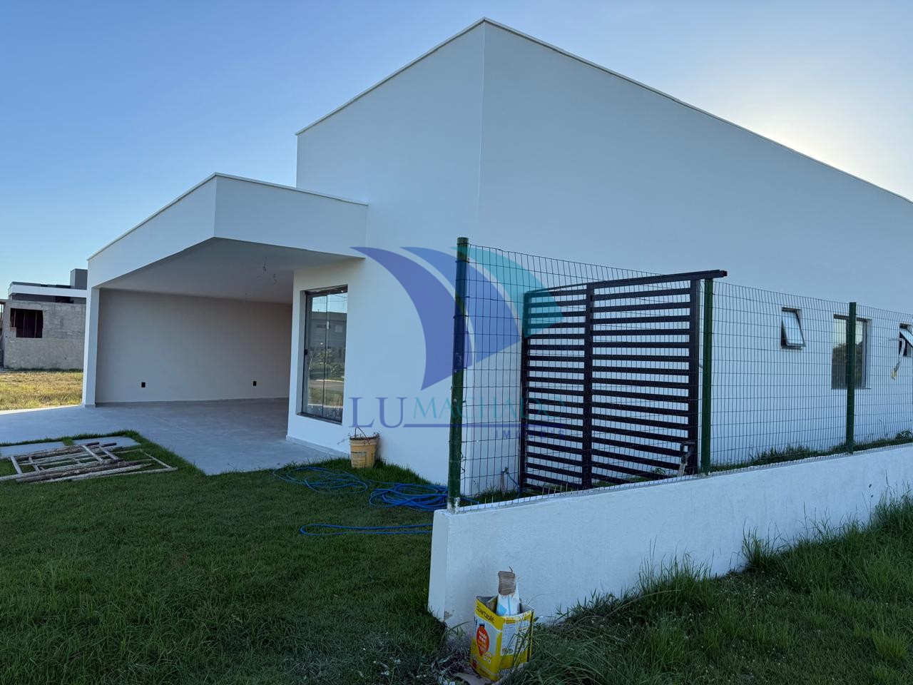 Casa à venda e aluguel com 3 quartos, 196m² - Foto 27