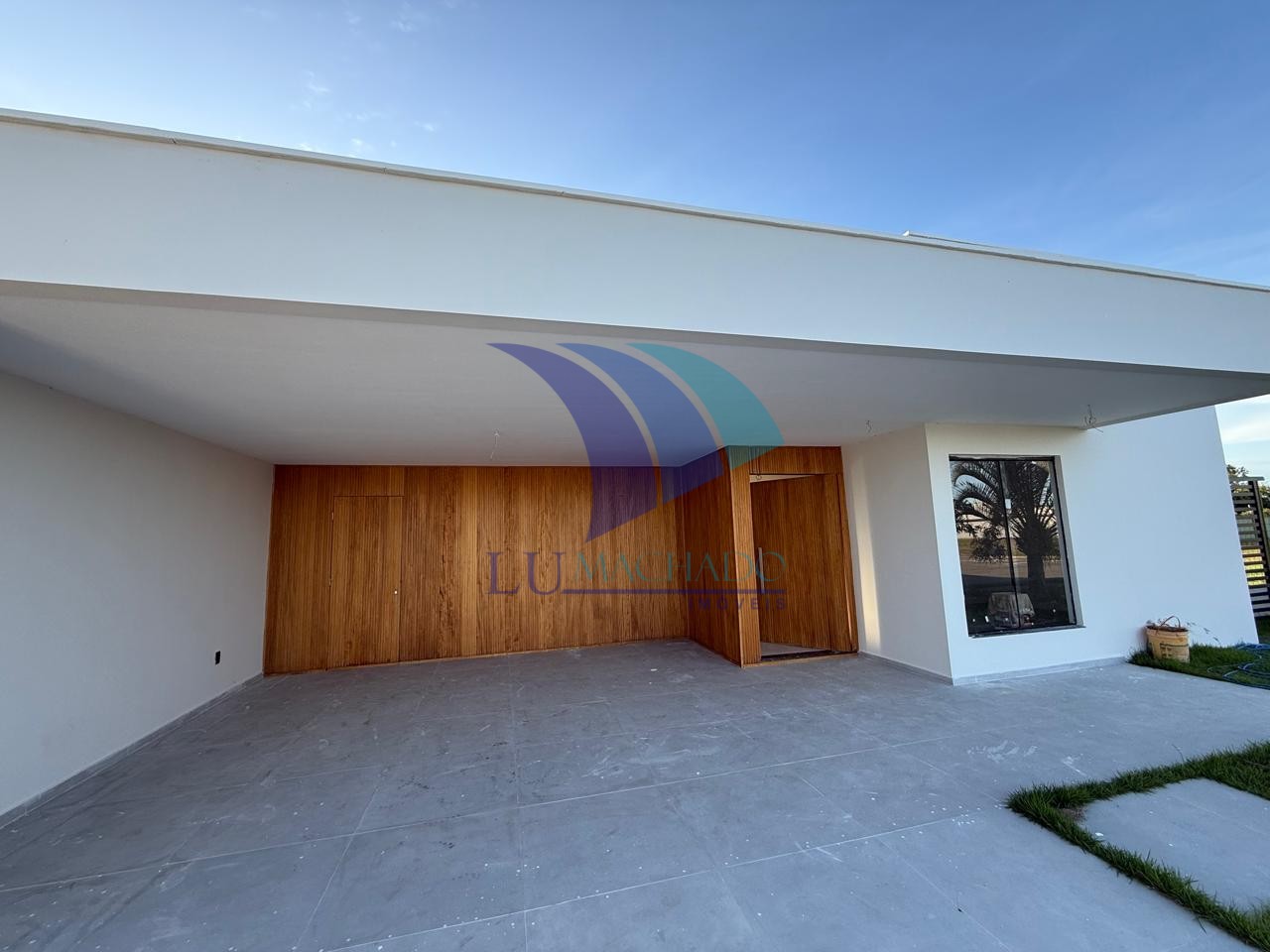 Casa à venda e aluguel com 3 quartos, 196m² - Foto 3
