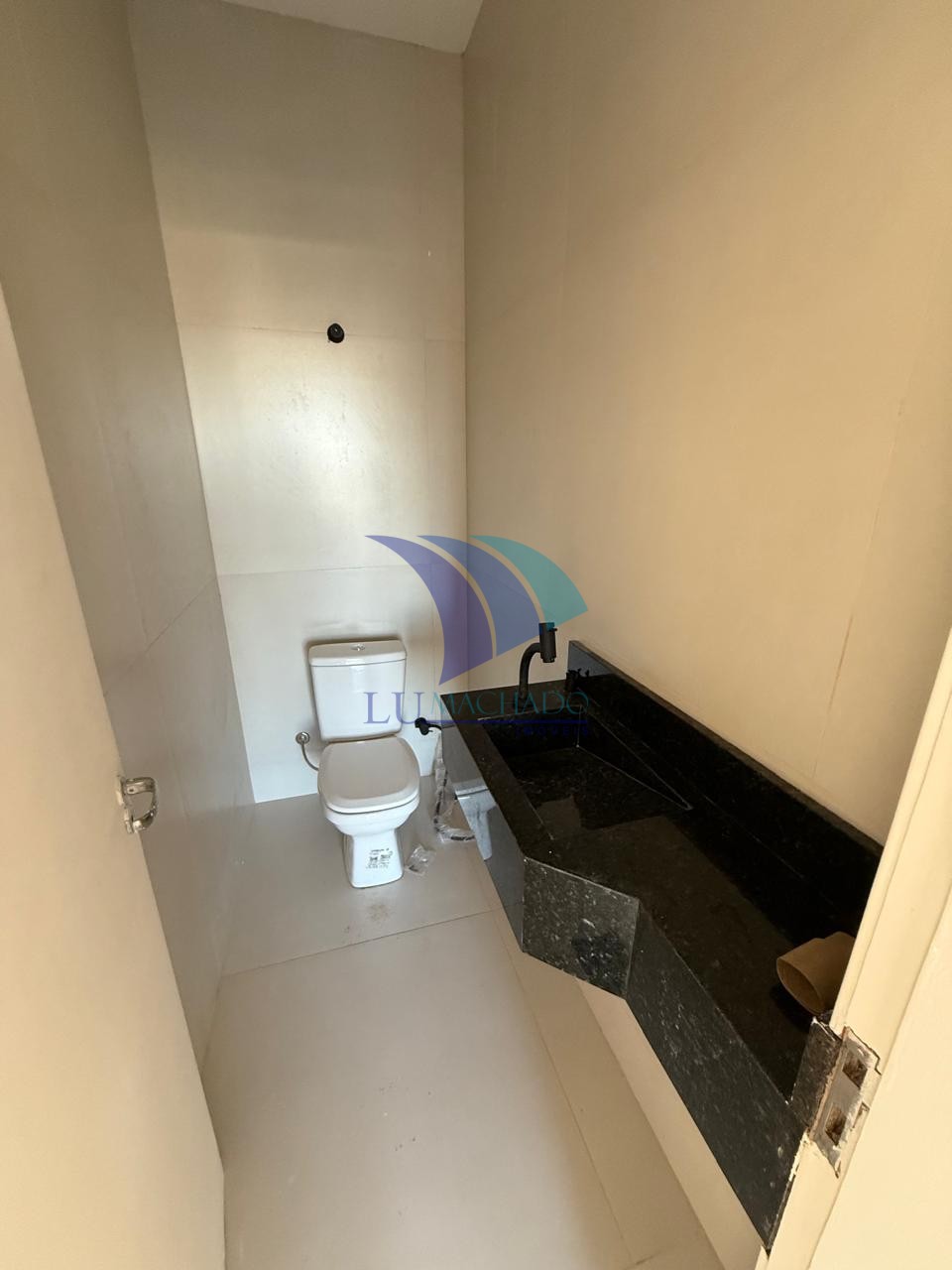 Casa à venda e aluguel com 3 quartos, 196m² - Foto 26