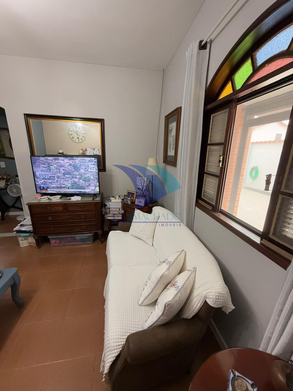 Casa à venda e aluguel com 5 quartos, 250m² - Foto 8