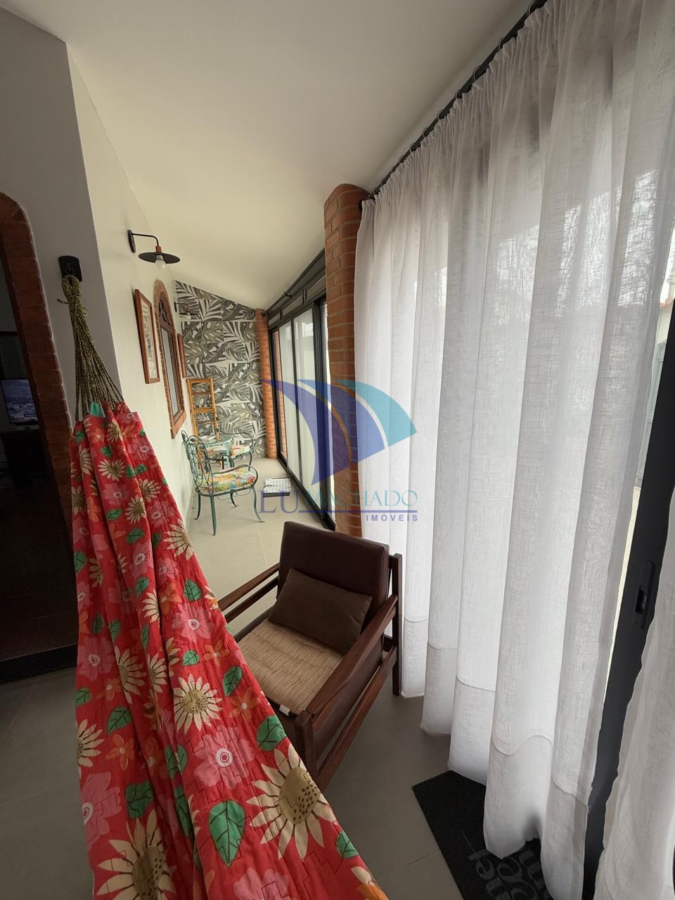 Casa à venda e aluguel com 5 quartos, 250m² - Foto 7