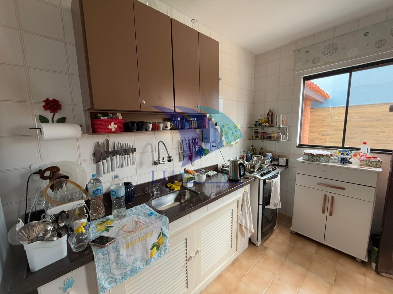 Casa à venda e aluguel com 5 quartos, 250m² - Foto 9