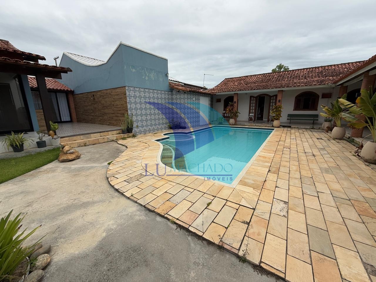 Casa à venda e aluguel com 5 quartos, 250m² - Foto 36