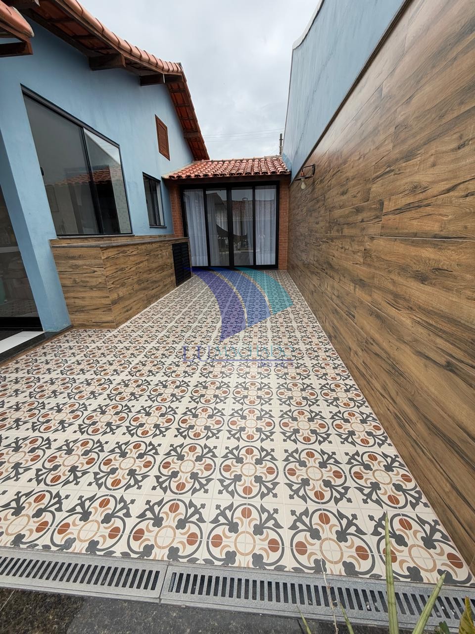 Casa à venda e aluguel com 5 quartos, 250m² - Foto 32