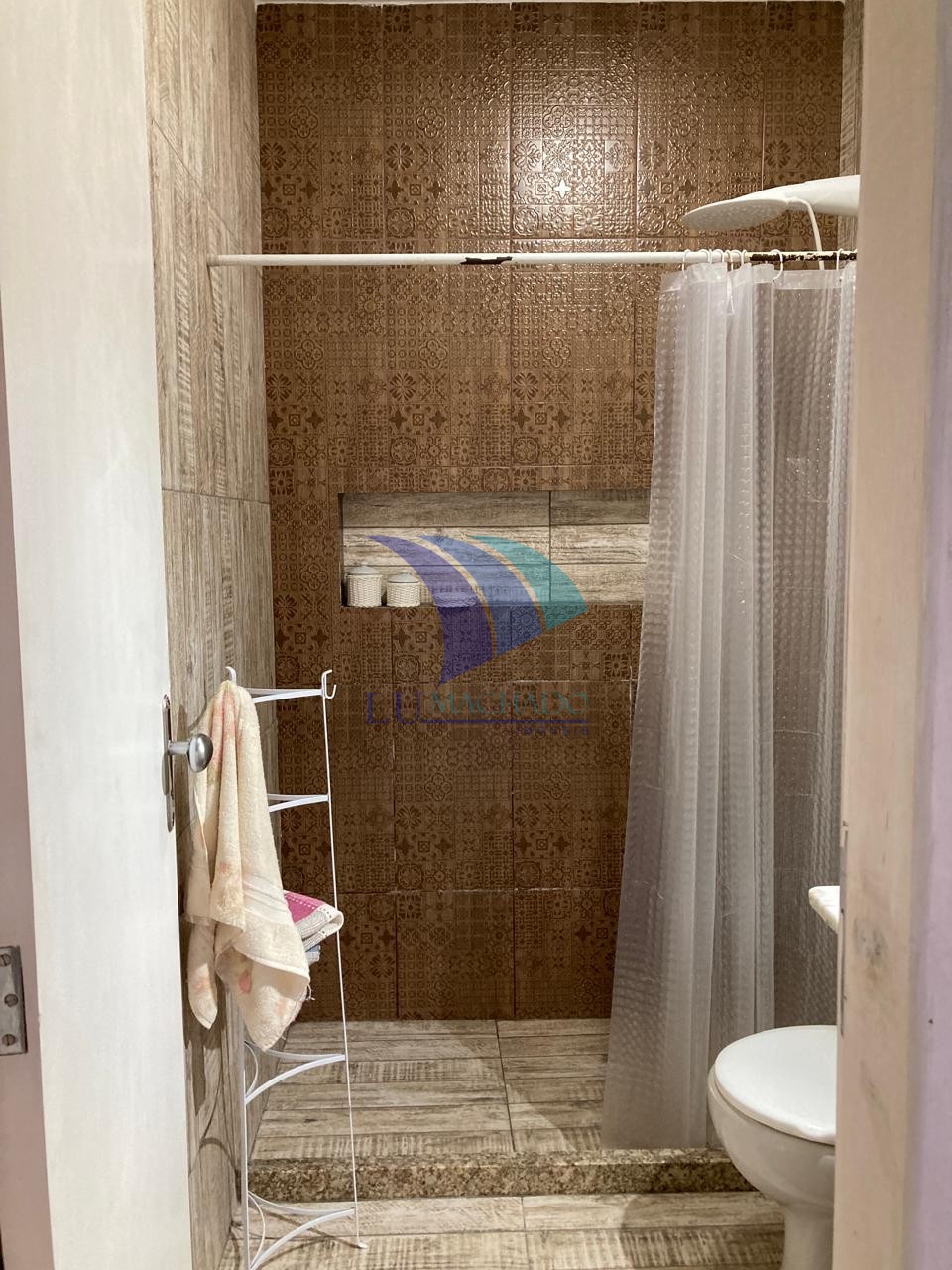 Casa à venda e aluguel com 5 quartos, 250m² - Foto 20