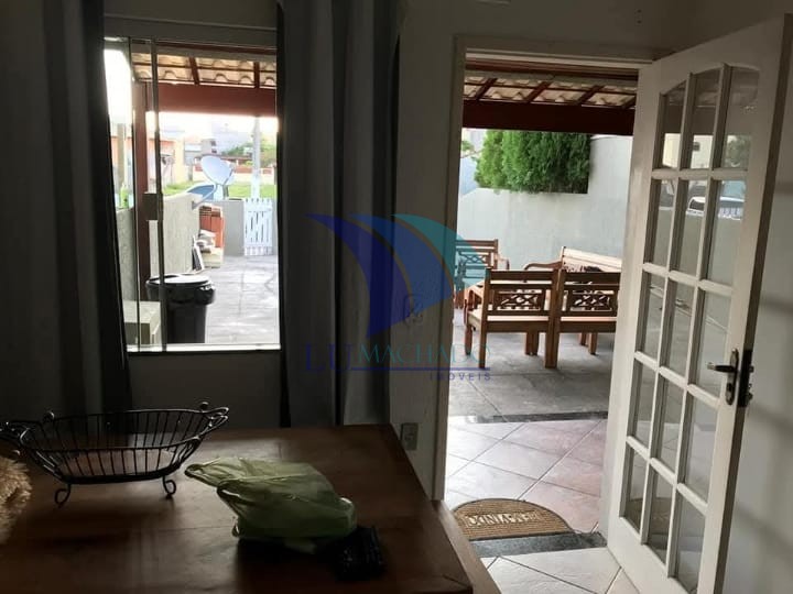 Casa à venda e aluguel com 4 quartos, 95m² - Foto 11