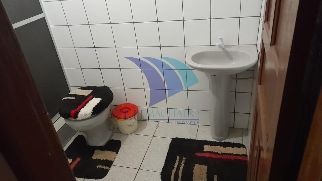 Casa à venda com 4 quartos, 240m² - Foto 29