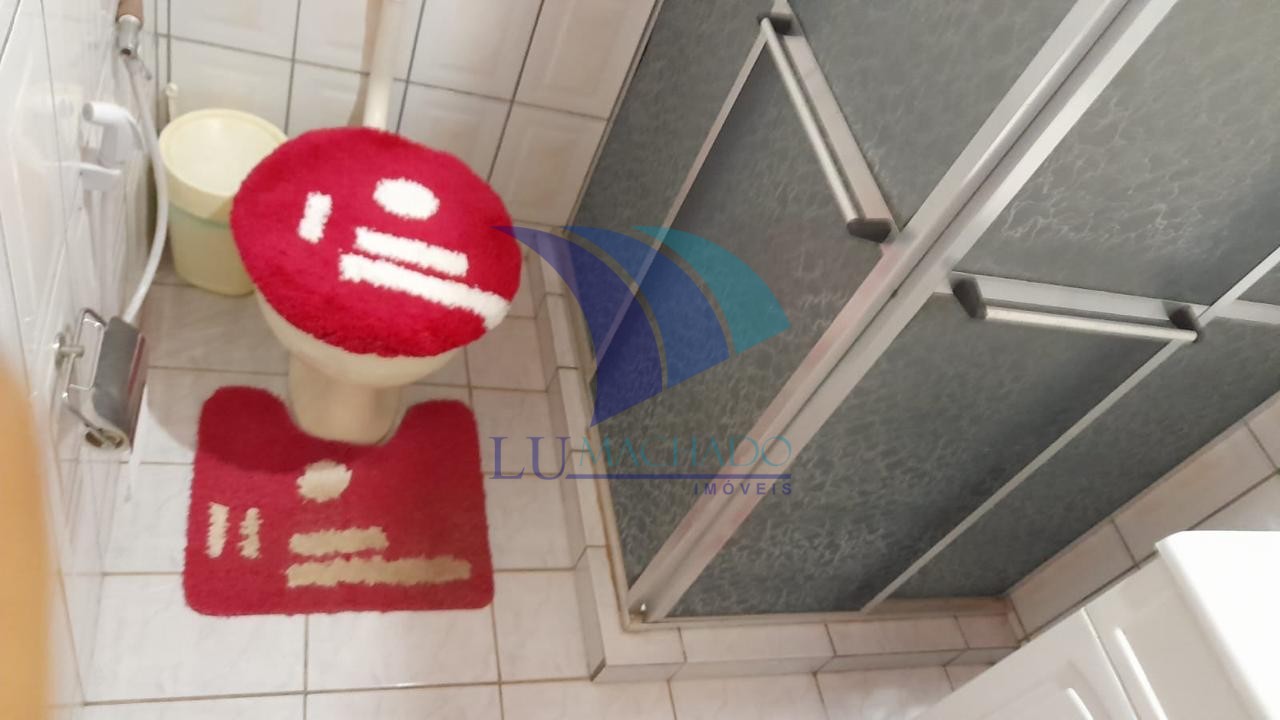 Casa à venda com 4 quartos, 240m² - Foto 32