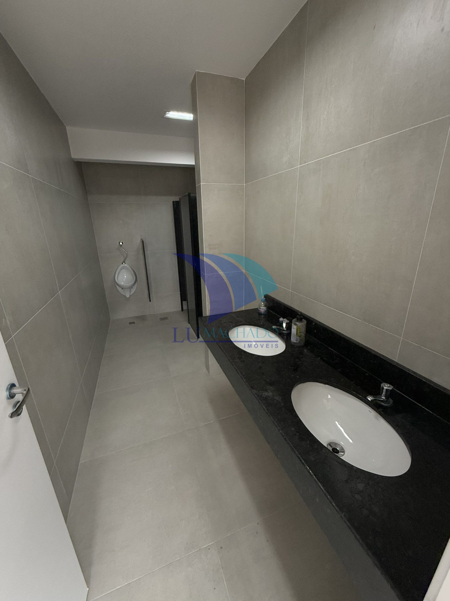 Imóvel Comercial Padrão à venda e aluguel, 41m² - Foto 11