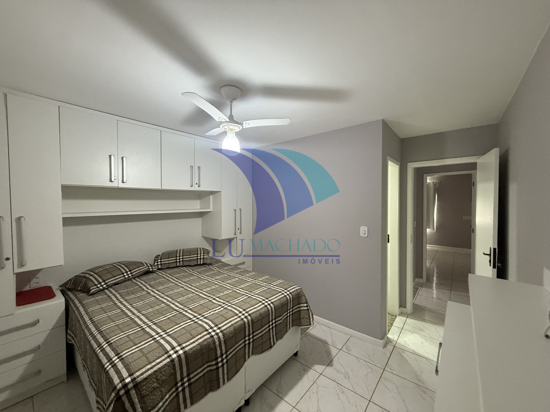 Casa à venda e aluguel com 2 quartos, 92m² - Foto 11