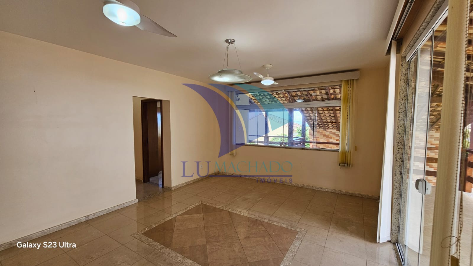 Casa à venda e aluguel com 2 quartos, 150m² - Foto 23