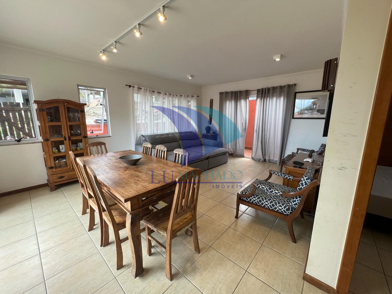 Casa à venda e aluguel com 3 quartos, 180m² - Foto 12