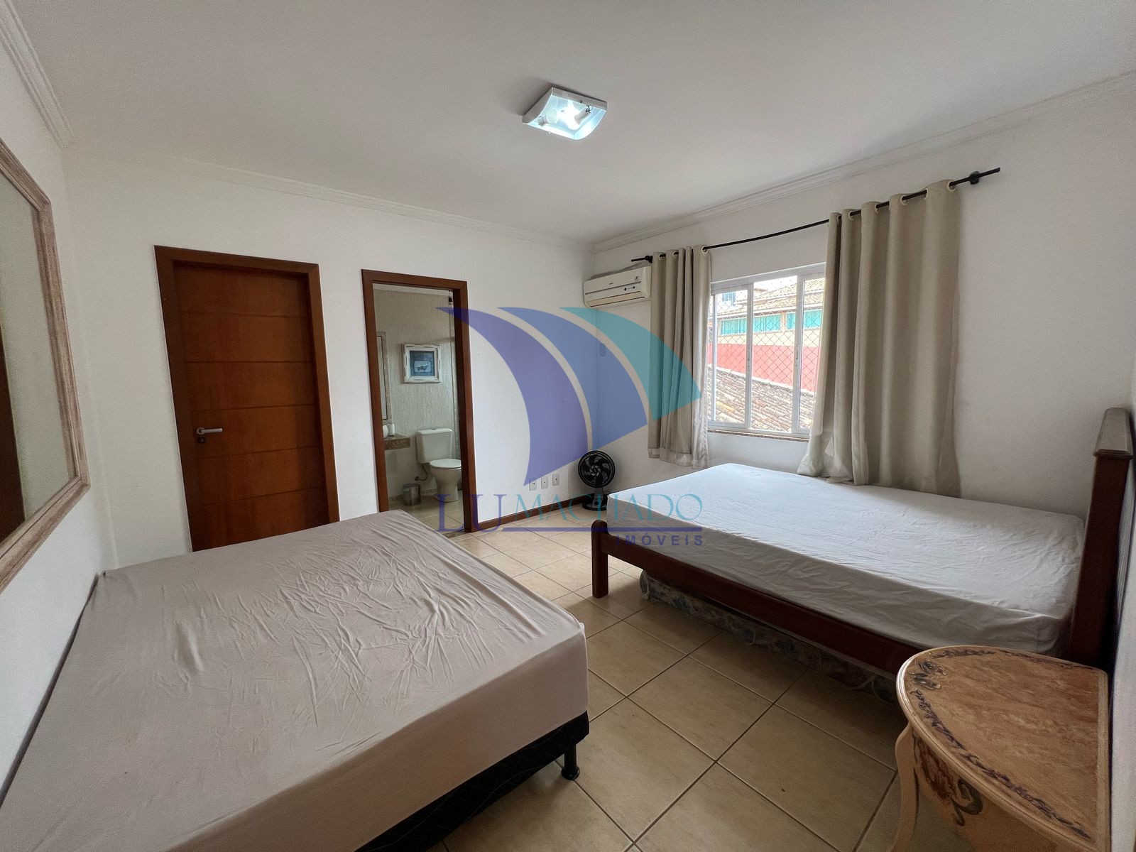 Casa à venda e aluguel com 3 quartos, 180m² - Foto 21